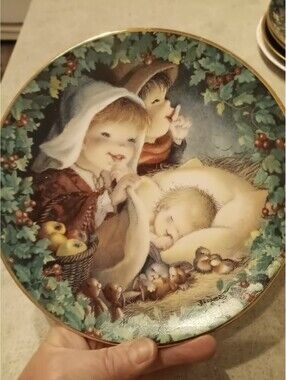 A Child's Christmas by Ferrandiz Asleep in the Hay Hamilton Collection Plate 95